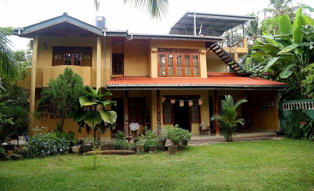 Serenity Villa Hikkaduwa Exterior photo