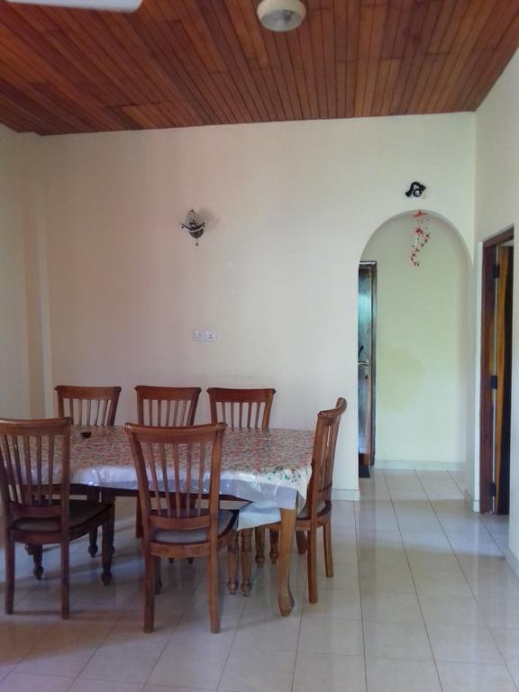 Serenity Villa Hikkaduwa Exterior photo